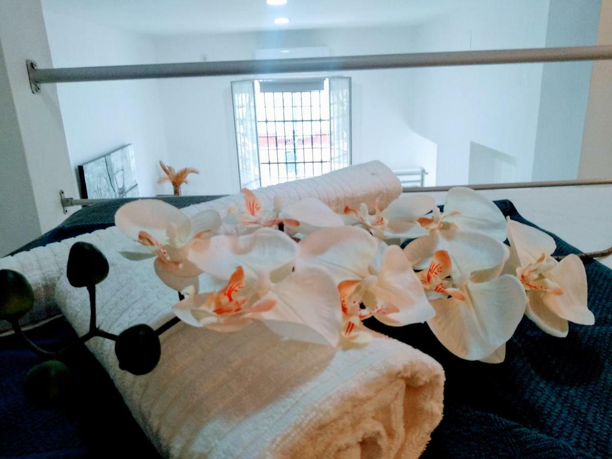 Wish Suite Barrio De Leon En Triana Siviglia Esterno foto