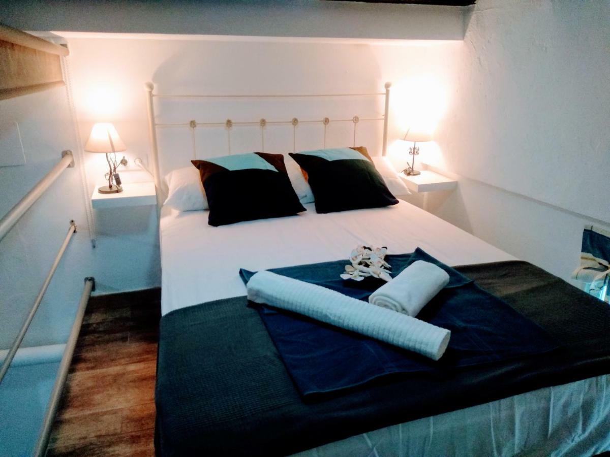 Wish Suite Barrio De Leon En Triana Siviglia Esterno foto