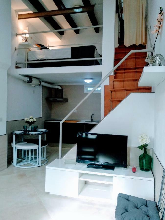 Wish Suite Barrio De Leon En Triana Siviglia Esterno foto